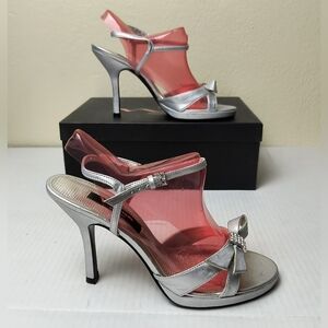 Nina Giammi - YY Silver Metallic 6 1/2 M Strappy Heels Dress Sandals